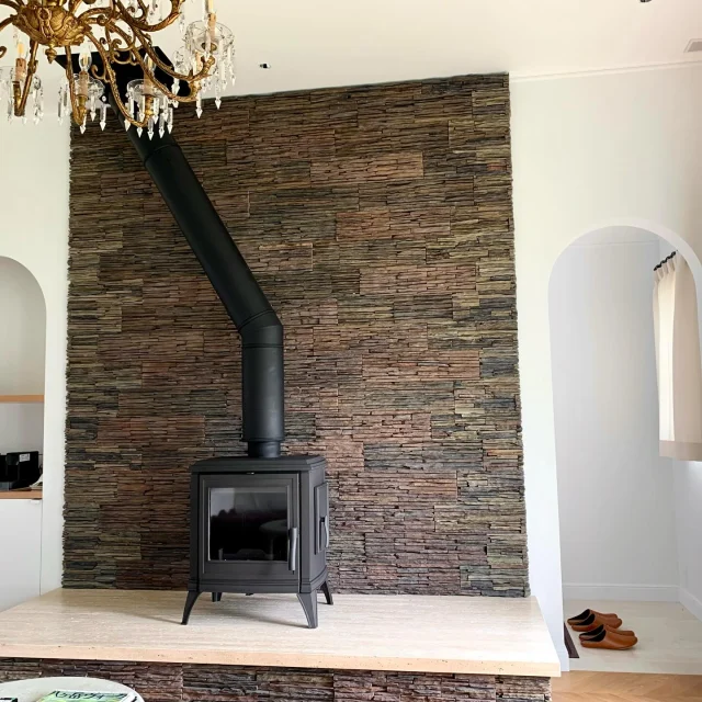 .
【インスタトラブル発生】

今朝、インスタに新しい写真をアップできなくなりました。
カメラロールから移動できず、困っています。わかる方、是非教えてください。
宜しくお願い致します🤲

______________________________

LUXURY HOLIDAY
WITH DOGS

-愛犬と過ごす贅沢な休日-

🐕🐕🐕

アルマガーデンドッグスは
八ヶ岳にひっそりと佇む

コテージとログハウスの全2棟で、それぞれ1日1組限定

代官山、渋谷のレストランで修業したオーナーシェフがフレンチのコースをご提供
わんちゃんもご一緒に

-日常を忘れて愛犬との贅沢な時間をお過ごしください-

🐕🍽️🏡 @arumagardendogs

＝＝＝＝＝＝＝＝＝＝＝＝＝＝＝＝

【ご予約はこちらから✍️】

💻▽オフィシャルサイト予約フォーム
プロフィールにリンクしているホームページからどうぞ🏷️

【お問い合わせなどはお気軽に🐕】

📞0551-45-7679

＝＝＝＝＝＝＝＝＝＝＝＝＝＝＝＝

ARUMA GARDEN DOGS
-アルマガーデンドッグス-

【住所】
📍山梨県北杜市大泉町西井出8240-6520

【電話番号】
📞0551-45-7679

______________________________

#アルマガーデンドッグス #ペットと泊まれる宿 #愛犬と泊まれる宿 
#ワンコとお出かけ #わんことお出かけ 
天然芝 専用ドッグラン ドッグラン完備 プライベートドッグラン
1日1組 プライベートコテージ  ラグジュアリーホテル ログハウス コテージ ホテル 
アフタヌーンティー 北杜市ランチ オーベルジュ
フランス料理 八ヶ岳フレンチレストラン オーベルジュ 北杜市フレンチ
ガーデン バラ好きな人と繋がりたい
八ヶ岳 北杜市 山梨県